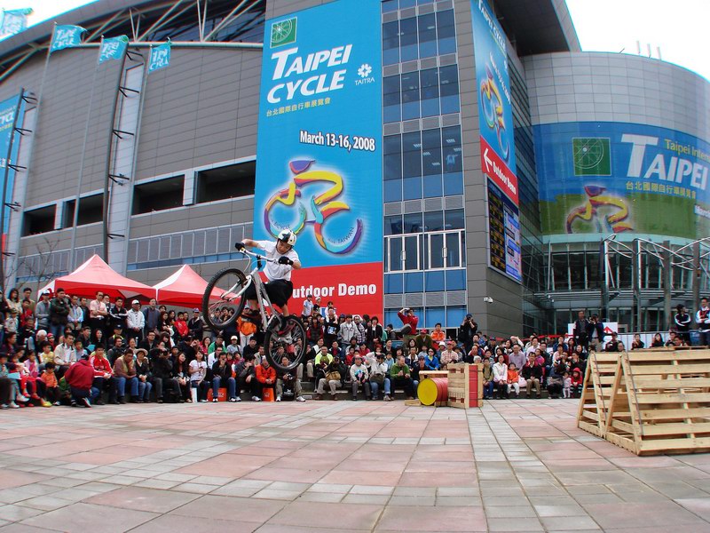 images/forum/2008taipeibikeshowbylin_02.jpg
