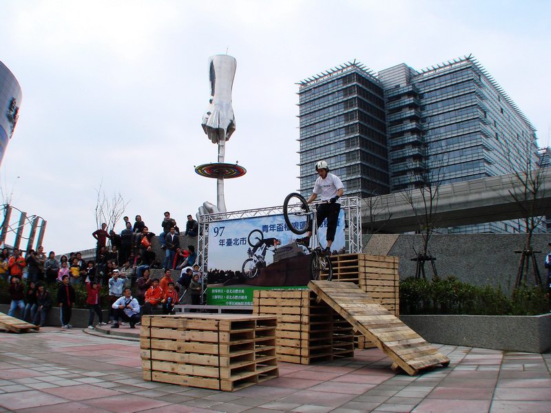 images/forum/2008taipeibikeshowbylin_04.jpg