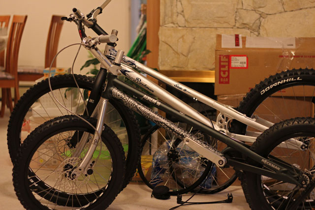 images/forum/2010/bikes.jpg