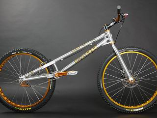 images/forum/czarbikegold.jpg